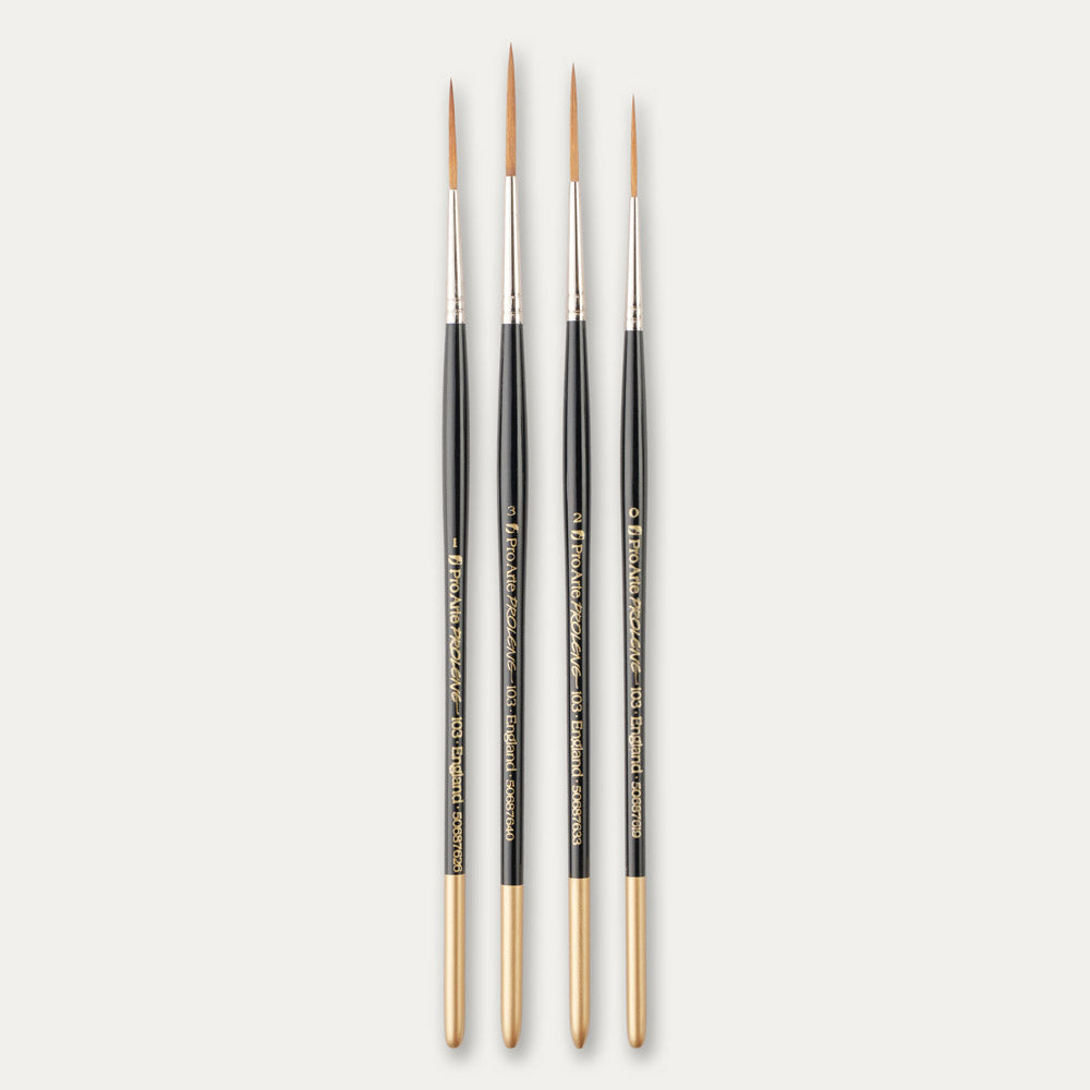 Pro Arte Prolene Rigger brush range on a white background. 