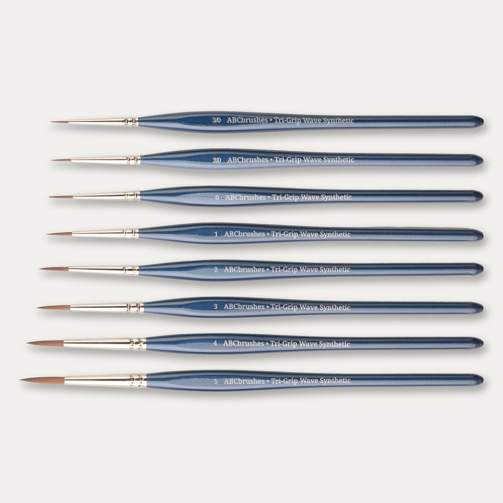 ABC Brushes Tri-Grip Wave Synthetic brush set on a white background. 