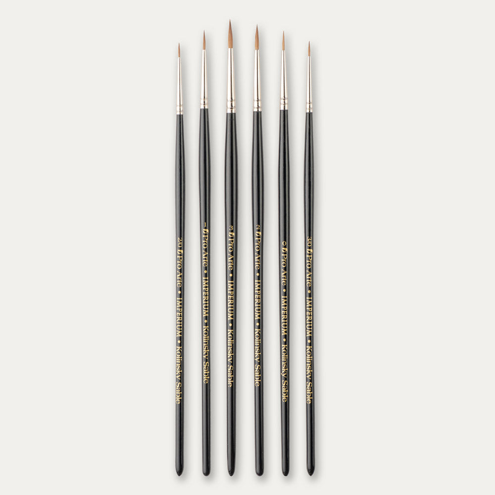 Pro Arte Imperium paint brush range on a white background. 